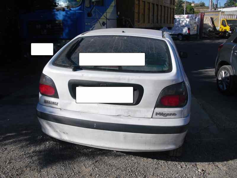 renault megane i berlina hatchback (ba0) del año 1998