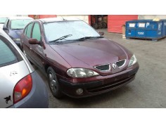 renault megane i fase 2 classic (la..) del año 2000