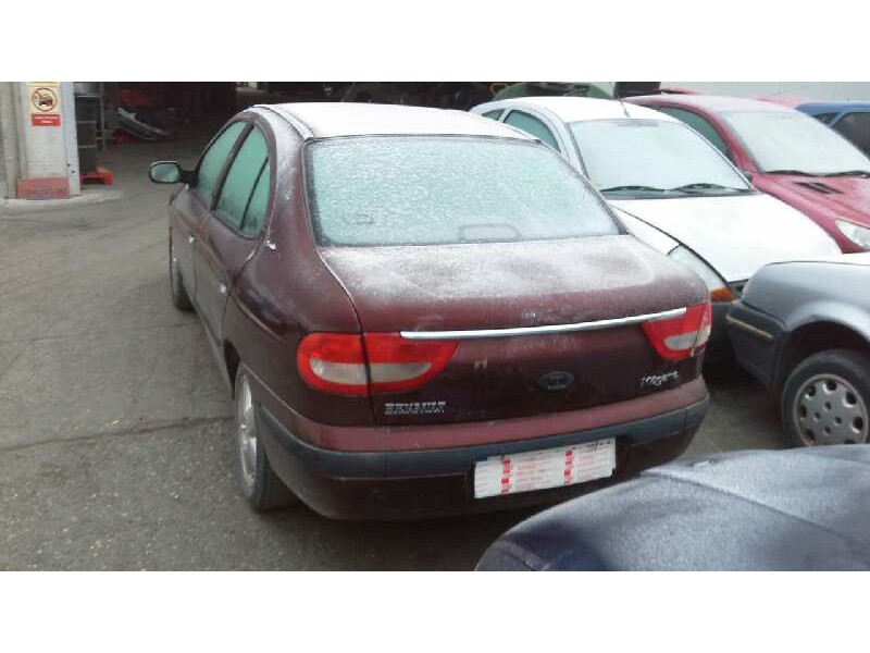 renault megane i fase 2 classic (la..) del año 2000