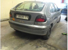 renault megane i berlina hatchback (ba0) del año 1998