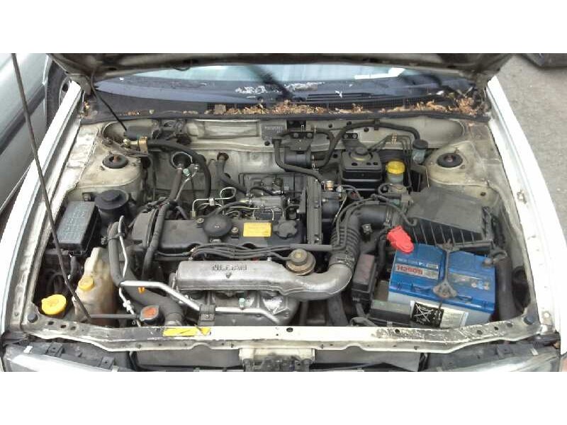 nissan almera (n15) del año 1998