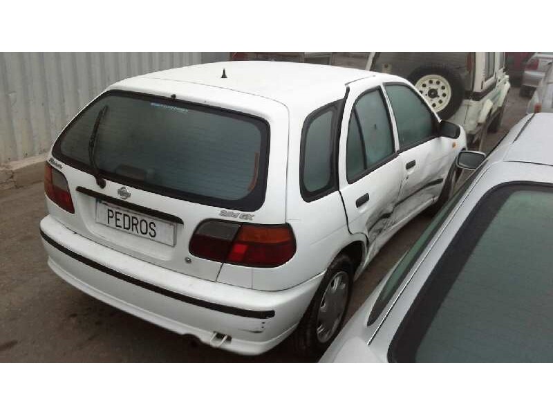 nissan almera (n15) del año 1998