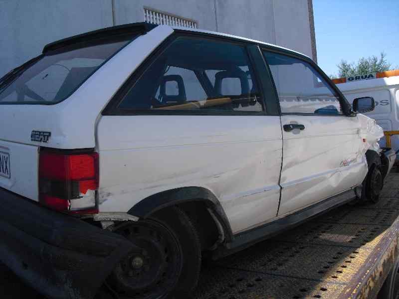seat ibiza del año 1989