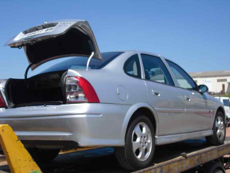opel vectra b berlina del año 1995