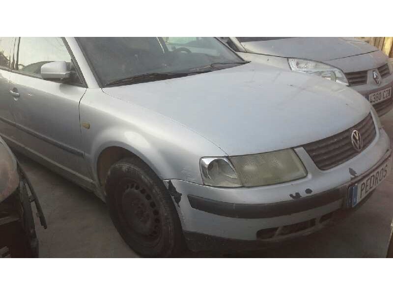 volkswagen passat berlina (3b2) del año 1999