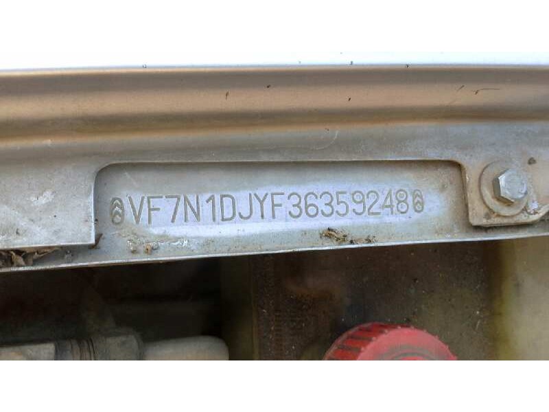 citroën xsara berlina del año 1998