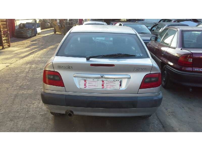 citroën xsara berlina del año 1998