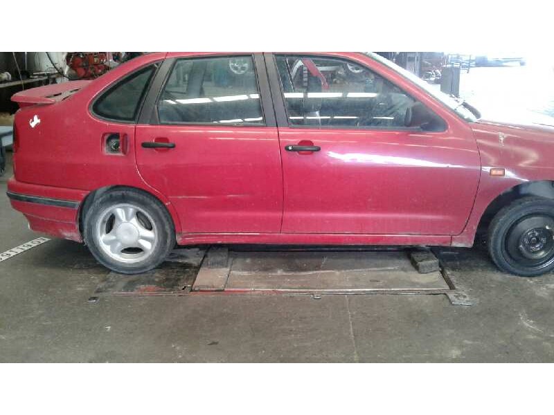 seat cordoba berlina (6k2) del año 1994