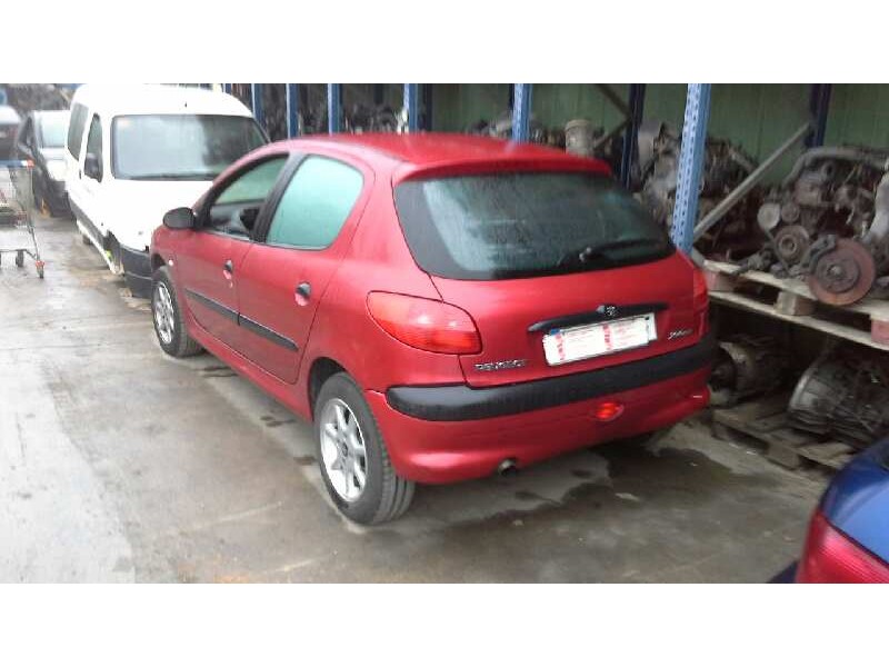 peugeot 206 berlina del año 1999