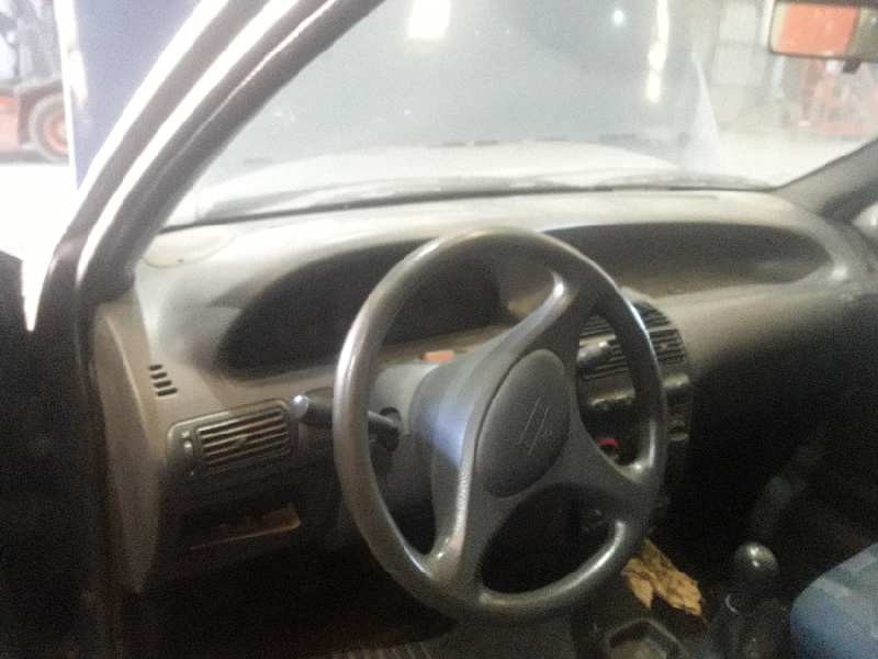 fiat punto berlina (176) del año 1998