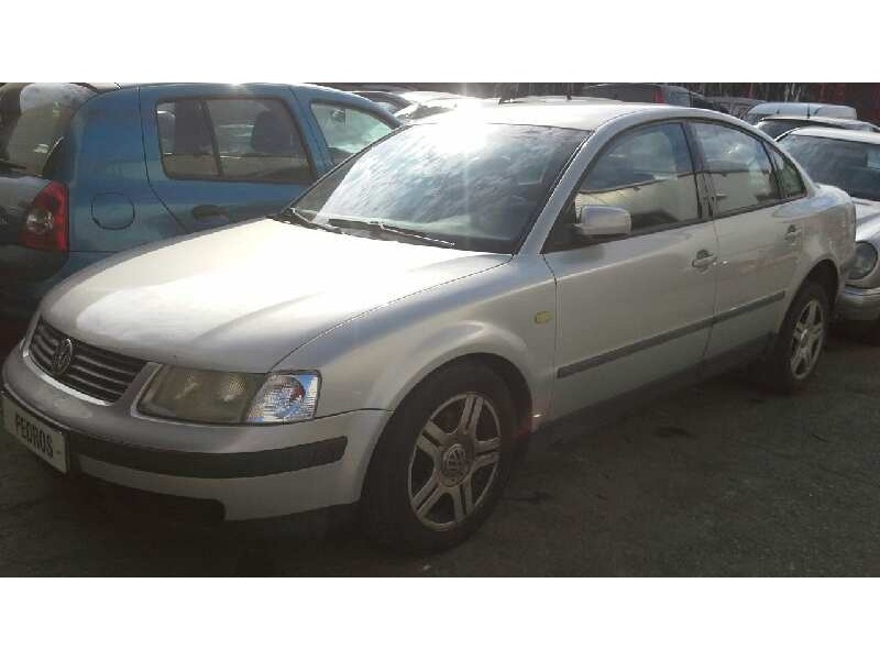 volkswagen passat berlina (3b2) del año 1999