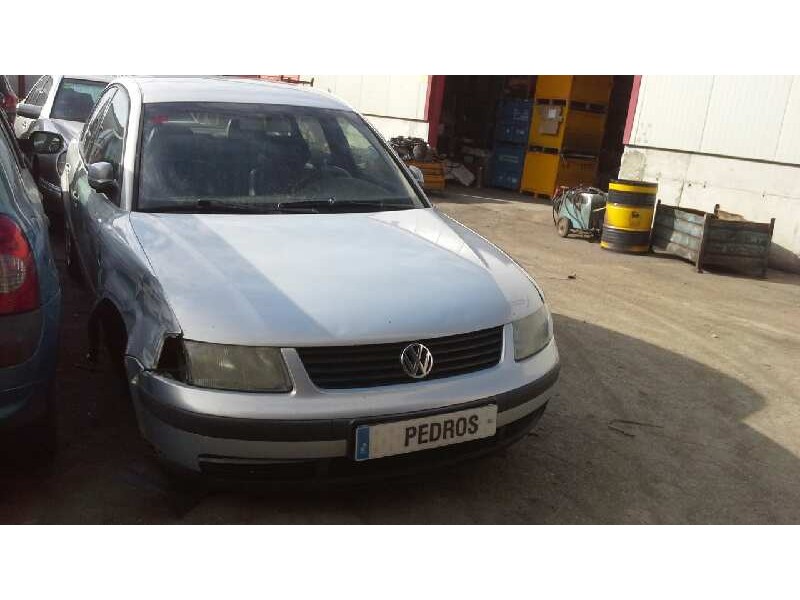 volkswagen passat berlina (3b2) del año 1999