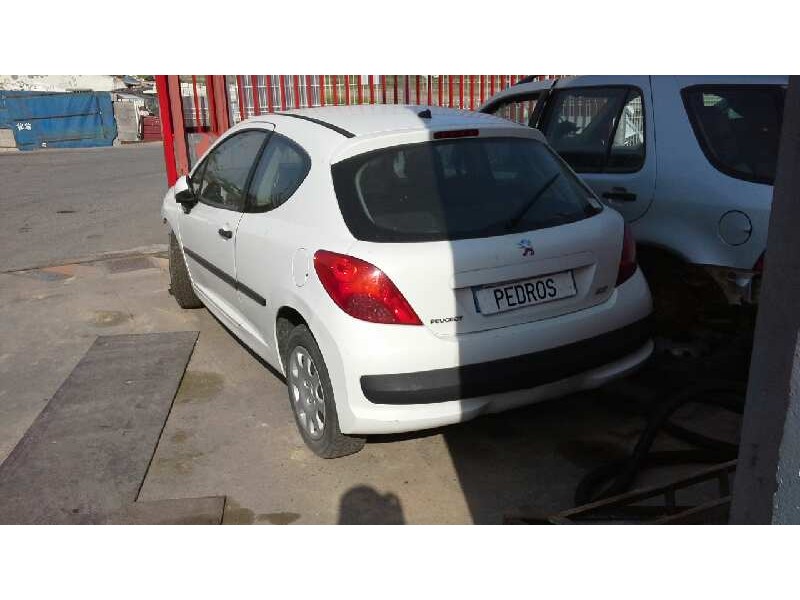 peugeot 207 del año 2007