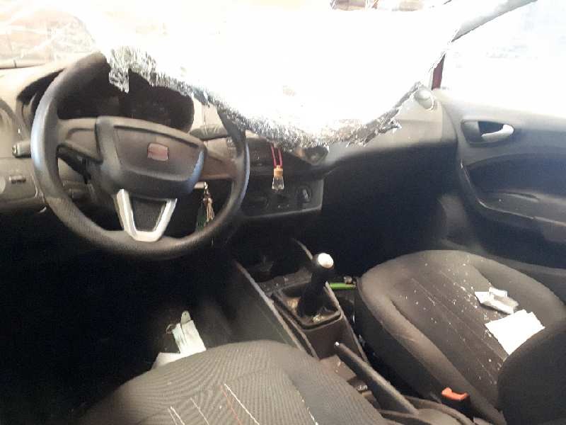 seat ibiza (6j5) del año 2011