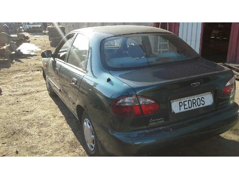 daewoo lanos del año 1999