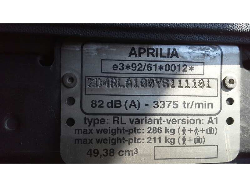 aprilia sr 50 del año 2000