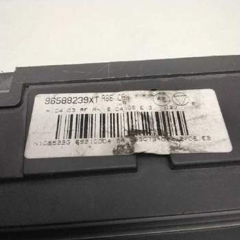 Recambio de mando climatizador para citroën c3 1.1 referencia OEM IAM 96588239XT  119422