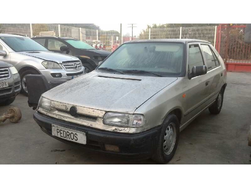 skoda felicia berlina ( 791) del año 1997