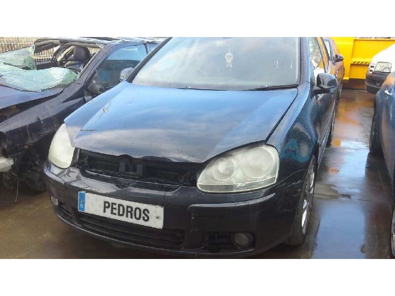 volkswagen golf v berlina (1k1) del año 2004