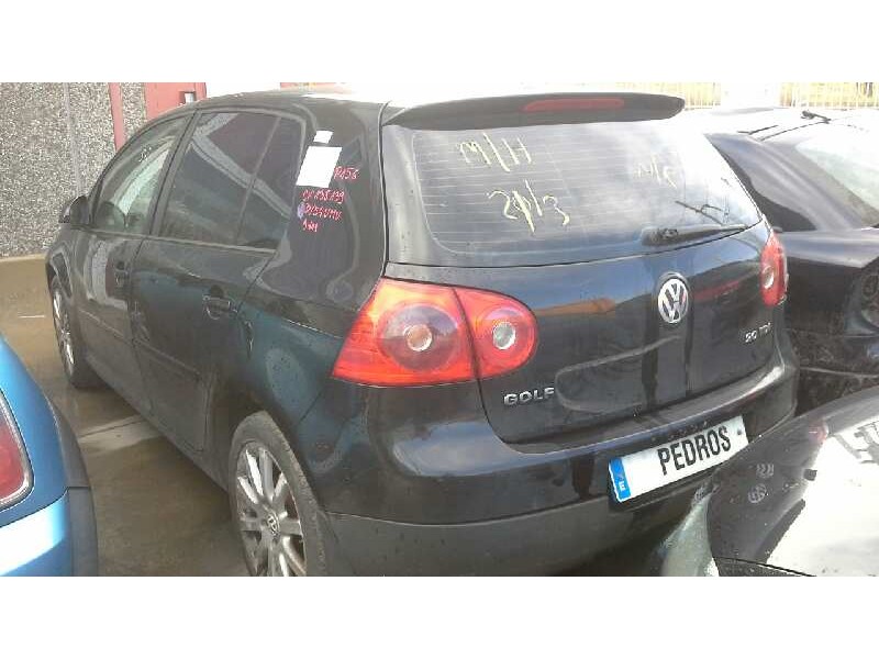 volkswagen golf v berlina (1k1) del año 2004