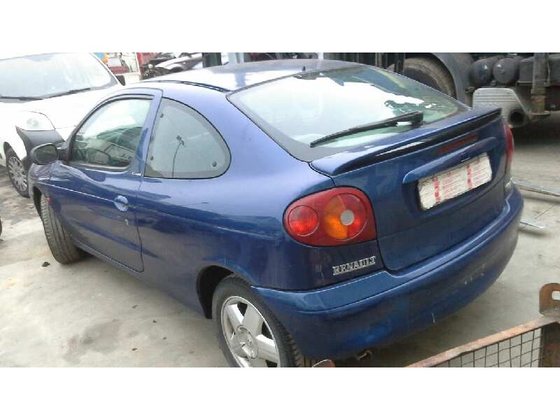 renault megane i coupe fase 2 (da..) del año 2000