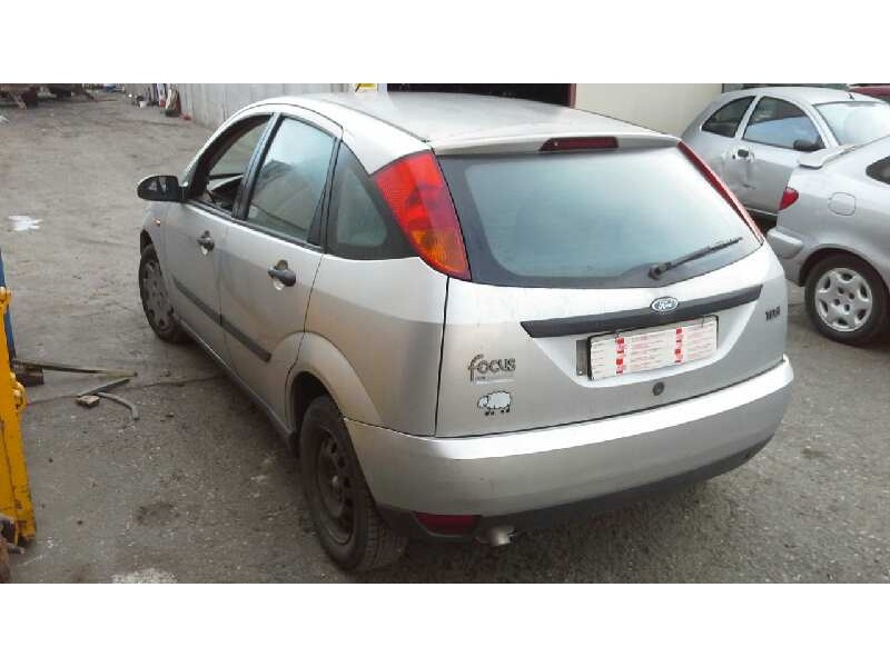 ford focus berlina (cak) del año 1999