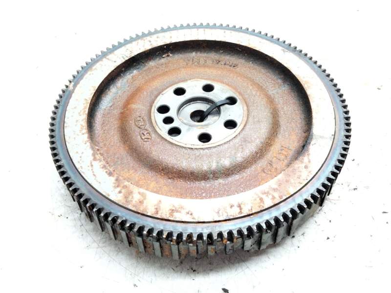 Recambio de volante motor para kia stonic (yb) 1.2 cvvt referencia OEM IAM 2321003020  