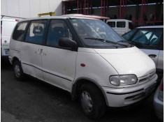 nissan serena (c23m) del año 1950