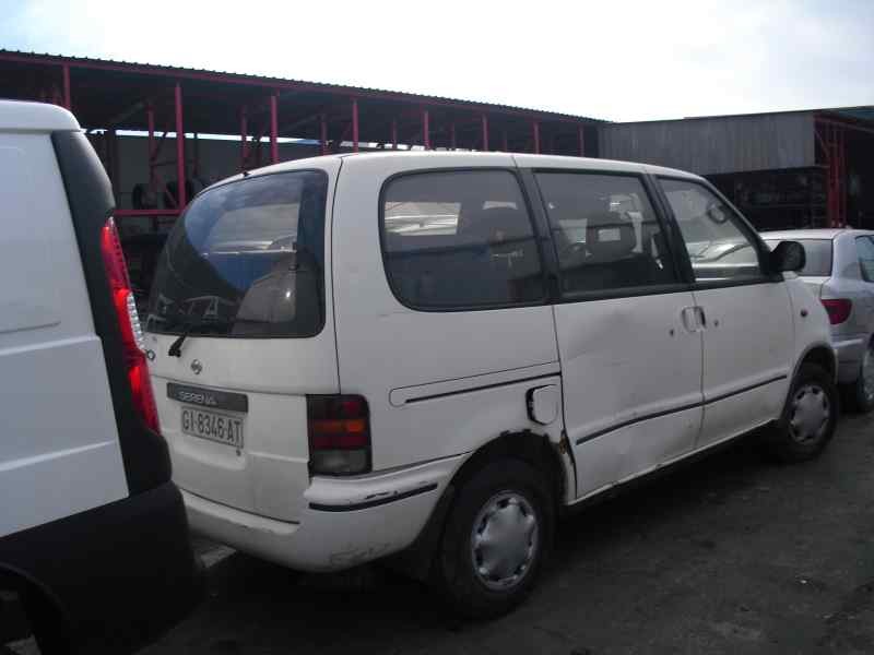 nissan serena (c23m) del año 1950