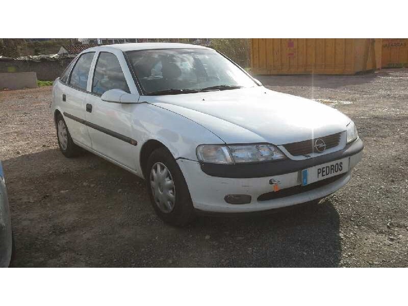 opel vectra b berlina del año 1997