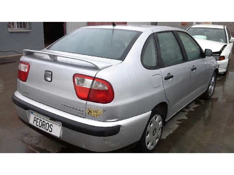 seat cordoba berlina (6k2) del año 1999
