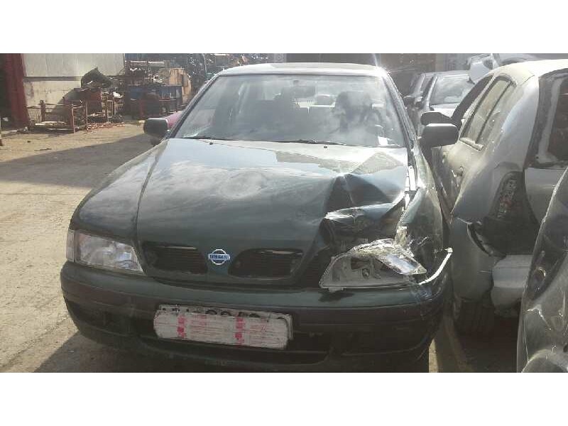 nissan primera berlina (p11) del año 1998