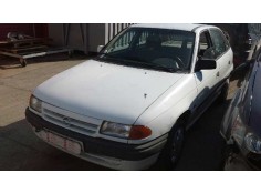 opel astra f berlina del año 1994
