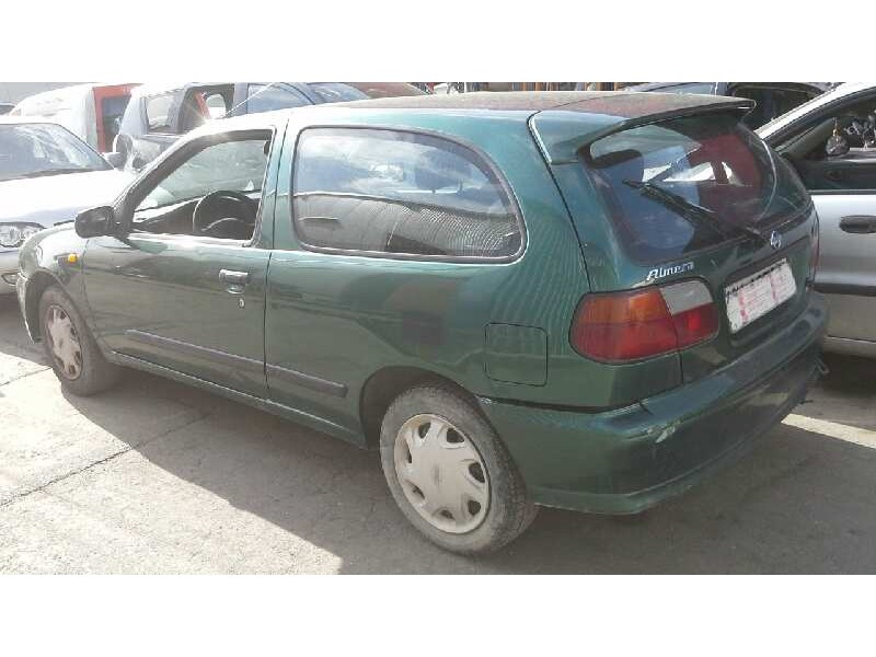 nissan almera (n15) del año 1998