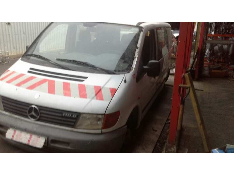 mercedes-benz vito (w638) caja cerrada del año 1998