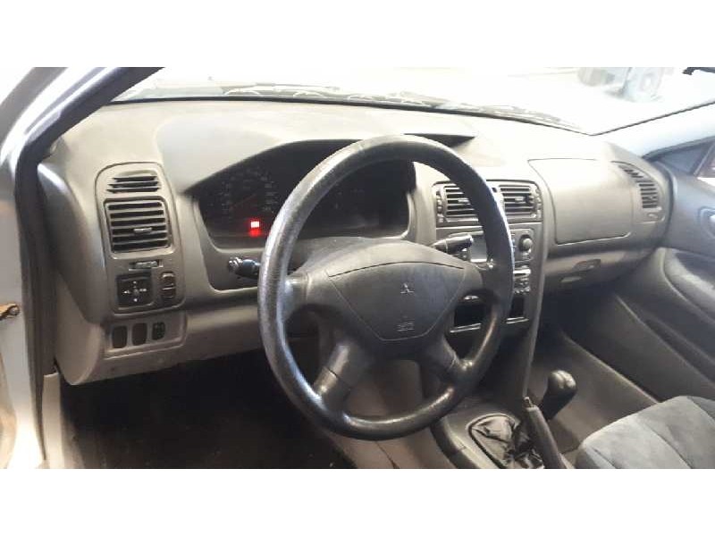 mitsubishi galant berlina (ea0) del año 1997