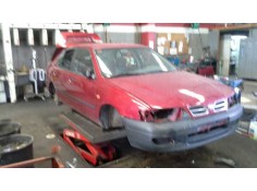 nissan primera berlina (p11) del año 1996 2