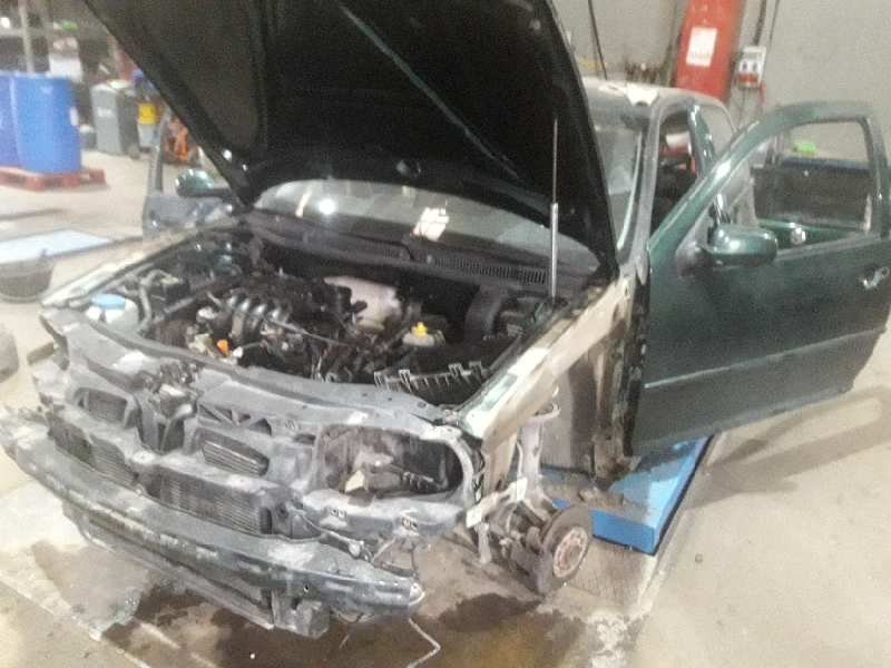 volkswagen golf iv berlina (1j1) del año 1999