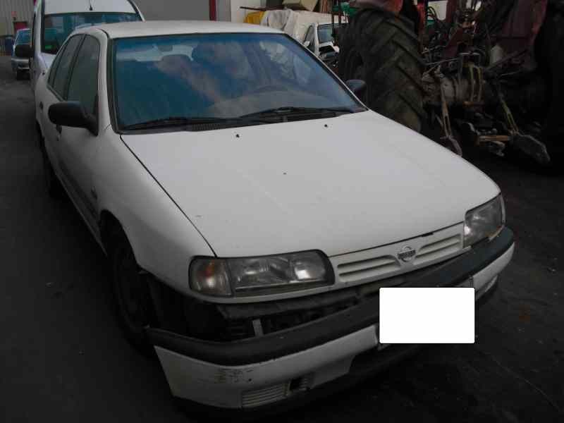 nissan primera berl./familiar (p10/w10) del año 1995