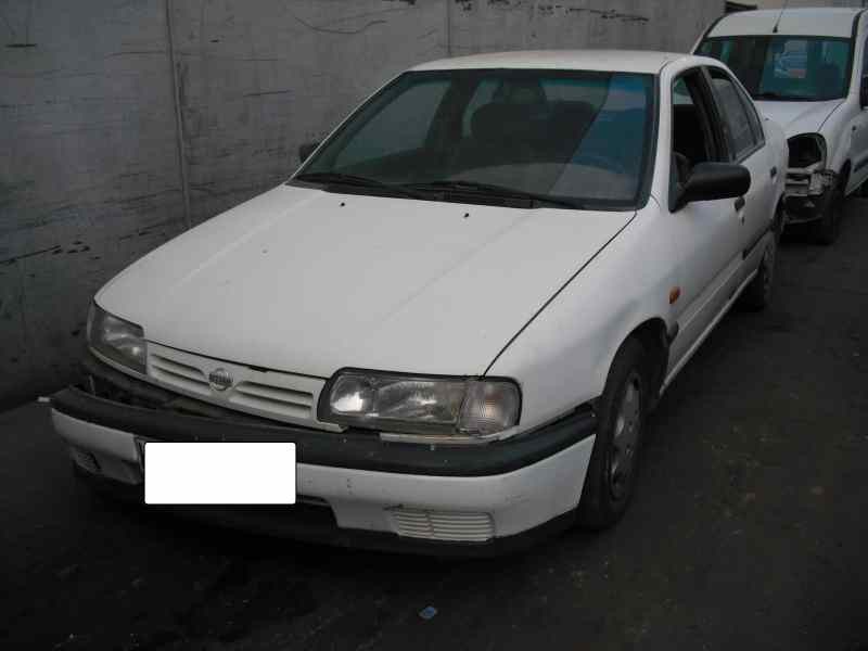 nissan primera berl./familiar (p10/w10) del año 1995