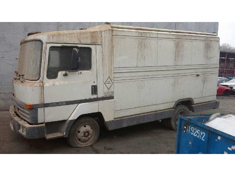 nissan l-35 del año 1990