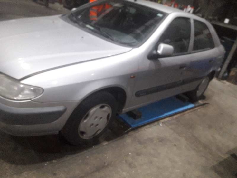 citroën xsara berlina del año 1998