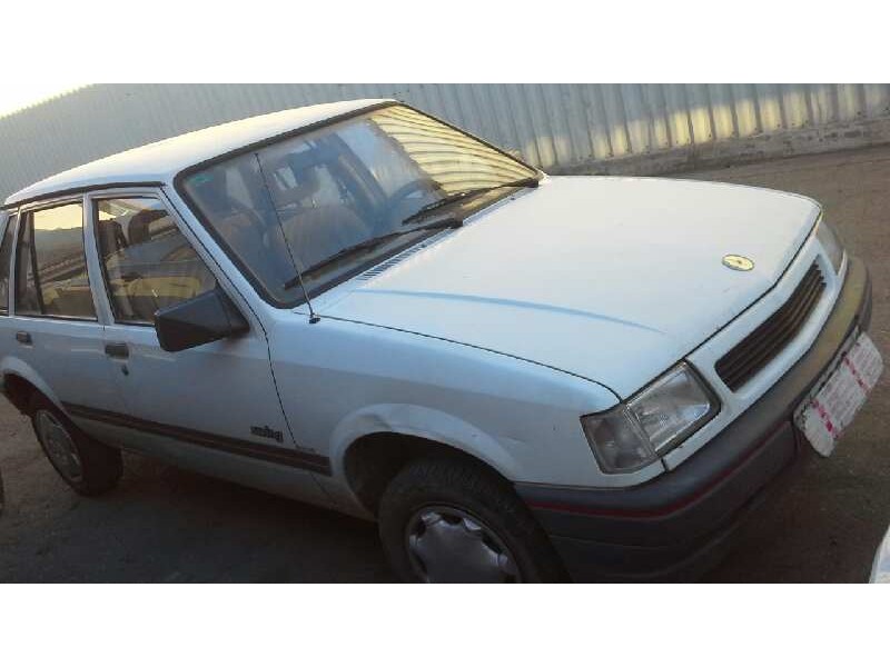 opel corsa a del año 1991