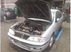 nissan primera berlina (p11) del año 1999