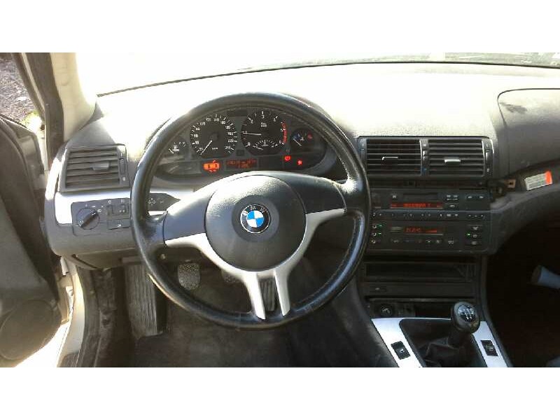 bmw serie 3 berlina (e46) del año 2000