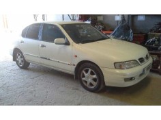 nissan primera berlina (p11) del año 1997