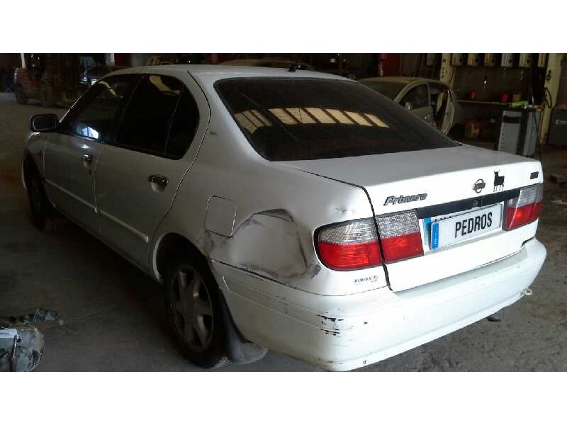 nissan primera berlina (p11) del año 1997