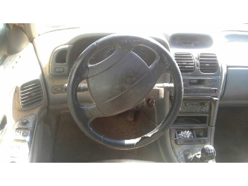 renault laguna (b56) del año 1999