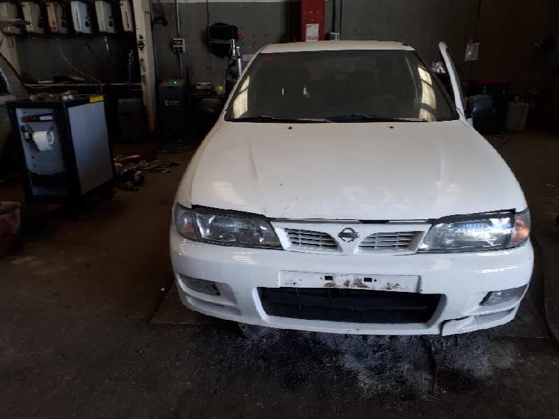 nissan almera (n15) del año 1997