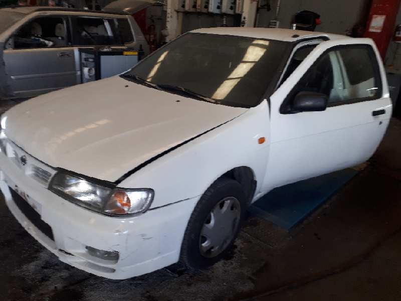 nissan almera (n15) del año 1997